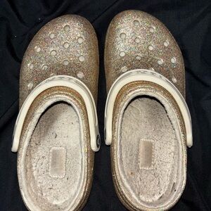 Gold Glitter Fur Lined Crocs